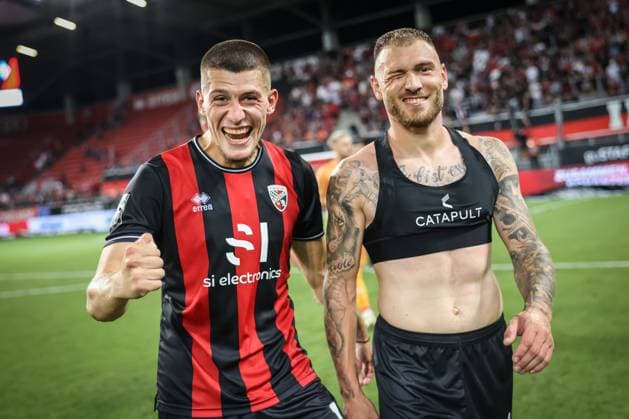 3. Liga; FC Ingolstadt 04 - SV Waldhof Mannheim; Sieg Jubel Freude Mladen Cvjetinovic (19, FCI) Max Dittgen (10, FCI) 3. Liga - FC Ingolstadt 04 Saison 2024 2025 SV Waldhof Mannheim