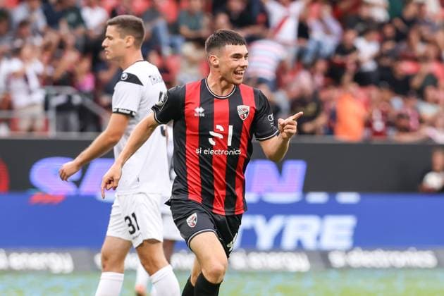 3. Liga; FC Ingolstadt 04 - SV Waldhof Mannheim; Tor Jubel Treffer 1:0 Felix Keidel (43, FCI) 3. Liga - FC Ingolstadt 04 Saison 2024 2025 SV Waldhof Mannheim