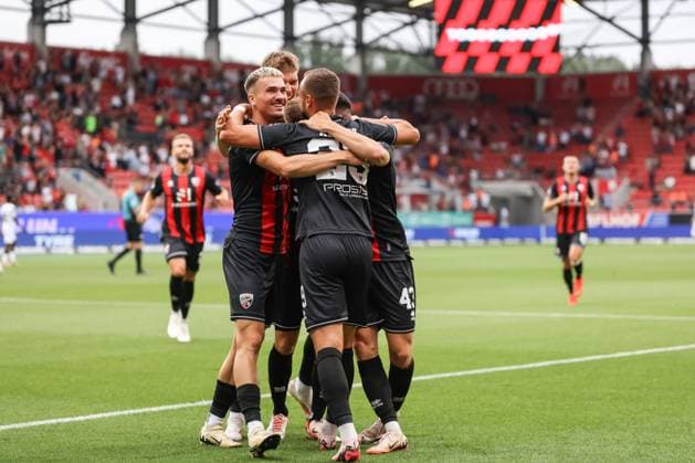 3. Liga; FC Ingolstadt 04 - SV Waldhof Mannheim; Tor Jubel Treffer 1:0 Felix Keidel (43, FCI) Moritz Seiffert (23, FCI) Dennis Borkowski (7, FCI) David Kopacz (29, FCI) Benjamin Kanuric (8, FCI) 3. Liga - FC Ingolstadt 04 Saison 2024 2025 SV Waldhof Mannheim