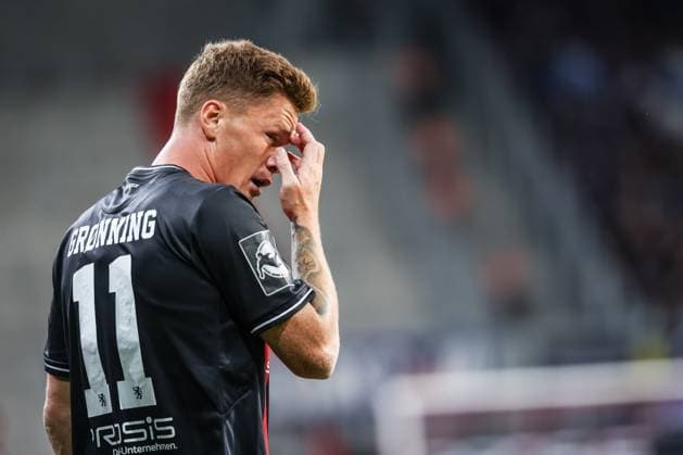 3. Liga; FC Ingolstadt 04 - SV Waldhof Mannheim; Sebastian Grönning (11, FCI) Ecke 3. Liga - FC Ingolstadt 04 Saison 2024 2025 SV Waldhof Mannheim
