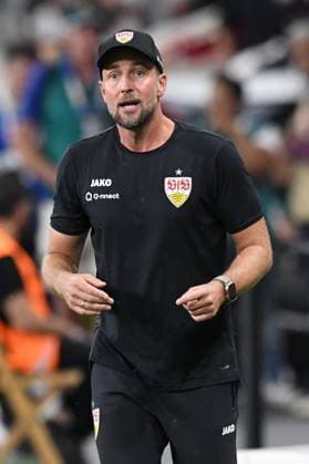Trainer Sebastian Hoeness ( VFB Stuttgart ). GER, Bayer 04 Leverkusen vs VFB Stuttgart, Fussball, DFL Supercup Finale, Spielzeit 2024 2025, 17.08.2024 DFL REGULATIONS PROHIBIT ANY USE OF PHOTOGRAPHS AS IMAGE SEQUENCES AND OR QUASI-VIDEO GER, Bayer 04 Leverkusen vs VFB Stuttgart, Fussball, DFL Supercup Finale, Spielzeit 2024 2025, 17.08.2024 Leverkusen Copyright: xEibner-Pressefoto ThomasxThienelx EP_TTL