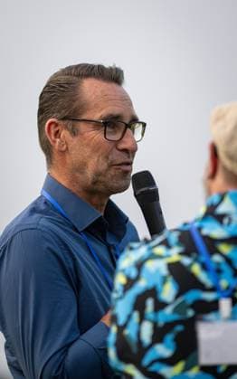 Fussball, Saison 2024 2025, Niederrheinpokal 20.08.2023, 01. Runde, Herren, BW Dingden (weiss) vs. MSV Duisburg (schwarz) Michael Preetz (MSV Duisburg) Hamminkeln Sportanlage BW Dingden Nordrhein-Westfalen Deutschland