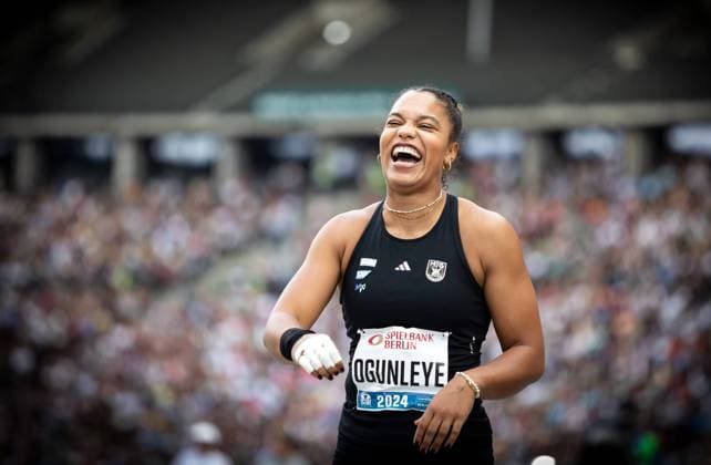 Bilder des Jahres 2024, Sport 09 September Sport Themen der Woche KW35 Sport Bilder des Tages ISTAF 2024; Berlin, 01.09.2024 Ausgelassene Freude bei Kugelstoßerin Yemisi OGUNLEYE (GER); ISTAF Berlin am 01.09.2024 im Olympiastadion in Berlin (Deutschland). Copyright: xBEAUTIFULxSPORTS R.xSchmittx