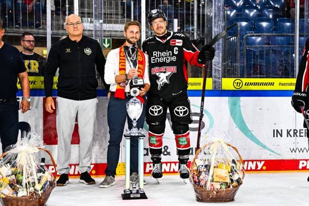 Bilder des Jahres 2024, Sport 09 September Sport Themen der Woche KW35 Sport Bilder des Tages Moritz Müller (Koelner Haie, 91), GER, Iserlohn Roosters vs. Koelner Haie, Eishockey, TIMOCOM NRW-Cup, Finale, Spielzeit 2023 2024, 01.09.2024, GER, Iserlohn Roosters vs. Koelner Haie, Eishockey, TIMOCOM NRW-Cup, Finale, Spielzeit 2024 2025, 01.09.2024 Krefeld Copyright: xJonasxBrockmann Eibner-Pressefotx EP_JBN