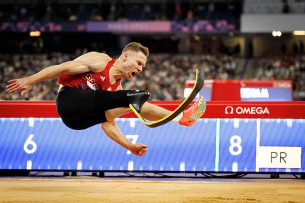 Bilder des Jahres 2024, Sport 09 September Sport Themen der Woche KW36 Sport Bilder des Tages Paralympics (Para Leichtathletik); Paris, 04.09.2024 REHM Markus (T64 GER Para Leichtathletik), Weitsprung, long jump, Finale; Paralympics (Para Leichtathletik) am 04.09.2024 im Stade de France in Paris (Frankreich). Copyright: xBEAUTIFULxSPORTS AxelxKohringx