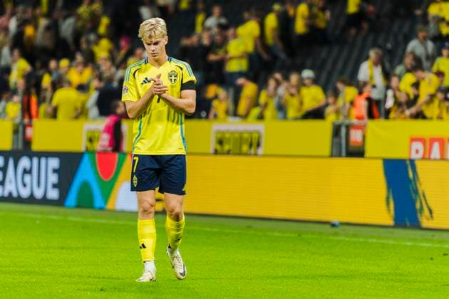 240908 Lucas Bergvall of Sweden during the Nations League football match between Sweden and Estonia on September 8, 2024 in Stockholm. Photo: Sara Damne BILDBYRAN kod SD JZ0568 fotboll football soccer fotball nations league sverige sweden sverige a estland estonia bbeng Copyright: SARAxDAMNE BB240908SD065