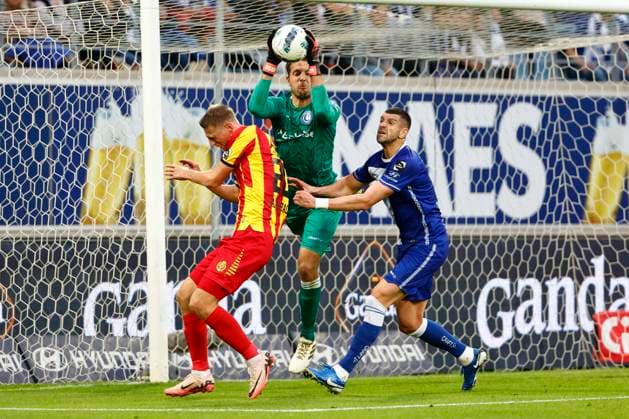KAA Gent v KV Mechelen - Jupiler Pro League GENT, BELGIUM - SEPTEMBER 15 : Roef Davy goalkeeper of KAA Gent during the Jupiler Pro League match between KAA Gent and KV Mechelen on September 15, 2024 in Gent, Belgium, 15 09 2024 Gent Belgium  Copyright: xJanxDexMeuleneirx