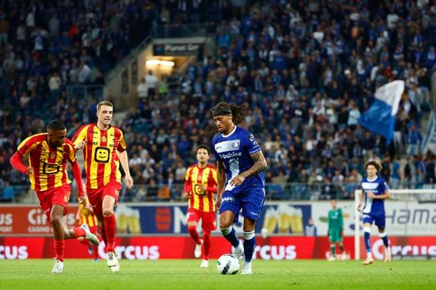 KAA Gent v KV Mechelen - Jupiler Pro League GENT, BELGIUM - SEPTEMBER 15 : Brown Archie defender of KAA Gent during the Jupiler Pro League match between KAA Gent and KV Mechelen on September 15, 2024 in Gent, Belgium, 15 09 2024 Gent Belgium  Copyright: xJanxDexMeuleneirx