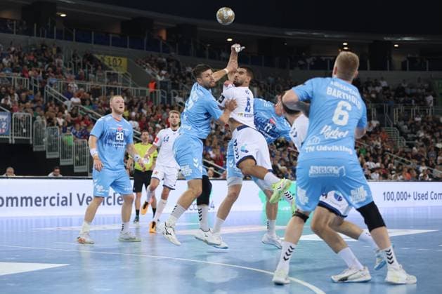 HC Zagreb v Aalborg Handbold - EHF Champions League ZAGREB, CROATIA - SEPTEMBER 18: Milos Kos of HC Zagreb in action against Martin Larsen of Aalborg Handbold during EHF Champions League Group Phase match between HC Zagreb and Aalborg Handbold at Arena Zagreb on September 18, 2024 in Zagreb, Croatia.  SanjinxStrukic PIXSELL