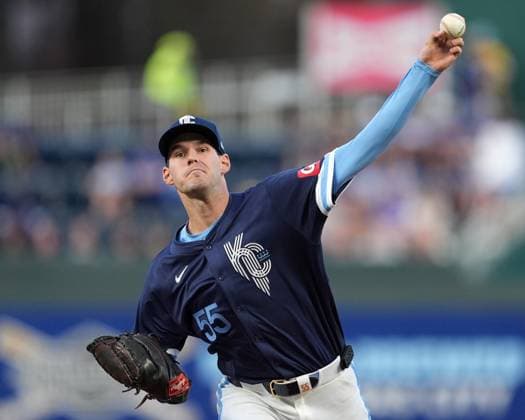 MLB, Baseball Herren, USA 2024; Twins vs Royals AUG 23 SEP 6, 2024: Kansas City Royals pitcher Cole Ragans (55) delivers a pitch at Kauffman Stadium Kansas City, Missouri. Jon Robichaud CSM. (Credit Image: Â Jon Robichaud Cal Media) Kansas City Missouri United States EDITORIAL USE ONLY Copyright: xx ZUMA-20240906_zma_c04_042.jpg JonxRobichaudx csmphotothree290534
