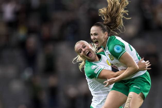 Bilder des Jahres 2024, Sport 10 Oktober Sport Bilder des Tages 241009 Vilde Hasund and Stina Lennartsson of Hammarby celebrates the 1-0 goal during the UEFA Women s Champions League football match between Hammarby and St Pölten on October 9, 2024 in Stockholm. Photo: Kenta Jönsson BILDBYRAN COP 210 KJ0195 fotboll football soccer fotball champions league hammarby st pölten dam bbeng bbauto jubel Copyright: KENTAxJÖNSSON BB241009KJ037