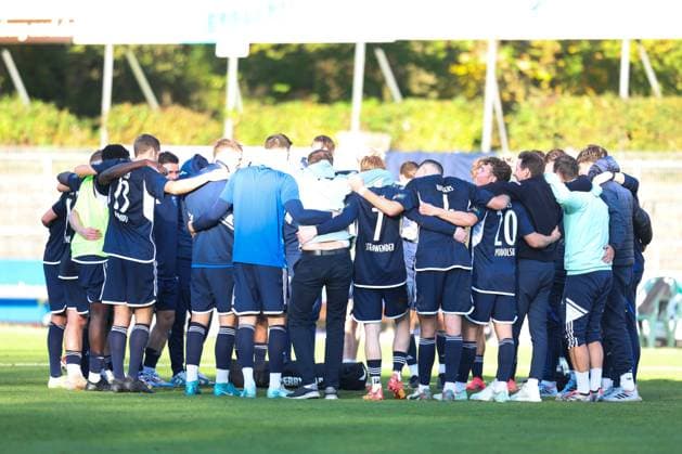 26.10.2024, Fussball, Herren, Regionalliga Nord, 16. Spieltag, FC Eintracht Norderstedt - BSV Kickers Emden Jubel nach dem Schlusspfiff