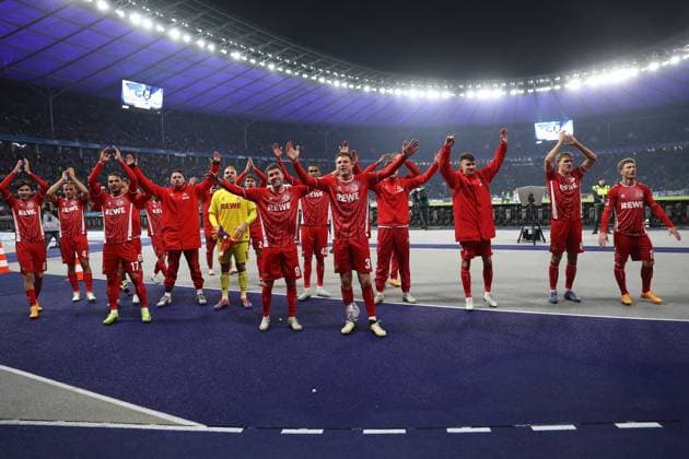 Bilder des Jahres 2024, Sport 11 November Sport Themen der Woche KW44 02.11.2024, xtgx, Fussball 2.Bundesliga, Hertha BSC Berlin - 1.FC Köln emspor, v.l. Jubel, Freude über den Sieg bei Köln Koeln (DFL DFB REGULATIONS PROHIBIT ANY USE OF PHOTOGRAPHS as IMAGE SEQUENCES and or QUASI-VIDEO) Berlin
