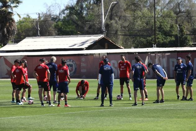 Futbol, Entrenamiento seleccion chilena. Entrenamiento de la seleccion chilena realizado en el Complejo Deportivo Juan Pinto Duran. Santiago, Chile. 11 11 2024 Javier Salvo Photosport Football, Trainning session team Chile. Chilean national team, Nationalteam training held at the Complejo Deportivo Juan Pinto Duran. Santiago, Chile. 11 11 2024 Javier Salvo Photosport Entrenamiento seleccion chilena 11 11 2024