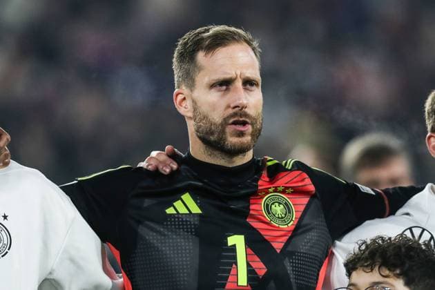 Fussball, UEFA Nations League Saison 2024 2025 Gruppe A3 - 5.Spieltag Deutschland - Bosnien-Herzegowina 16.11.2024, Europa-Park-Stadion Oliver Baumann (Deutschland, 1) Freiburg im Breisgau Europa-Park-Stadion Baden-Württemberg Deutschland