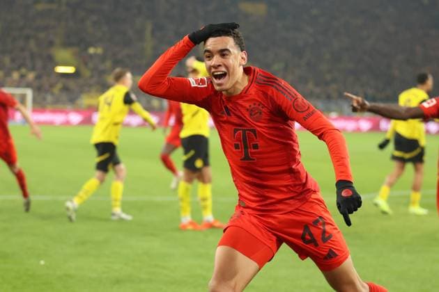 Bilder des Jahres 2024, Sport 11 November Sport Themen der Woche KW48 Sport Bilder des Tages Torjubel Jamal Musiala (FC Bayern Muenchen), 42) zum 1:1 GER, Borussia Dortmund gegen FC Bayern Muenchen, Fussball, 1.Liga, 12.Spieltag, Spielzeit 2024 2025, 30.11.2024 DFL REGULATIONS PROHIBIT ANY USE OF PHOTOGRAPHS AS IMAGE SEQUENCES AND OR QUASI-VIDEO GER, Borussia Dortmund gegen FC Bayern Muenchen, Fussball, 1.Liga, 12.Spieltag, Spielzeit 2024 2025, 30.11.2024 Dortmund Copyright: xEibner-Pressefoto FrankxZeisingx EP_FZG