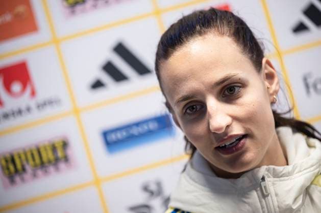 241202 Nathalie Björn of the Swedish women s national football team in the mixed zone after a training session on December 2, 2024 in Stockholm. Photo: Maxim Thorà BILDBYRAN kod MT MT0701 fotboll football soccer fotball em-kval kval uefa womens EURO Qualifier, EM, Europameisterschaft qualifier träning practice training sverige sweden dam bbeng Copyright: MAXIMxTHORE BB241202MT064