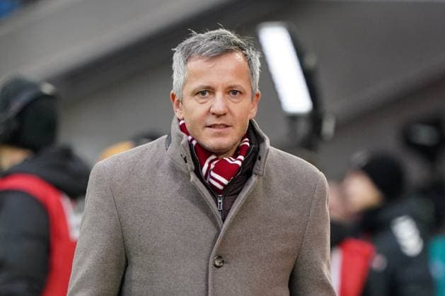 Fussball, 2 BL Saison 2024 2025, 1.FC Köln vs FC Nürnberg 15.12.2024, Rheinenergiestadion Köln, Philipp Türoff Geschäftsführer 1.FC Köln, Aktion, Einzelbild