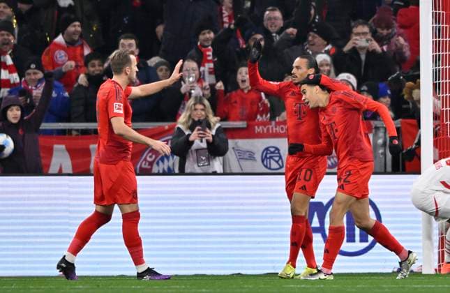 TOR zum 1:0 Jamal Musiala FC Bayern Muenchen FCB (42) Torjubel Harry Kane FC Bayern Muenchen FCB (09) Leroy Sane FC Bayern Muenchen FCB (10) FC Bayern Muenchen FCB vs RB Leipzig RBL 20.12.2024 DFL REGULATIONS PROHIBIT ANY USE OF PHOTOGRAPHS AS IMAGE SEQUENCES AND OR QUASI-VIDEO FC Bayern Muenchen FCB vs RB Leipzig RBL