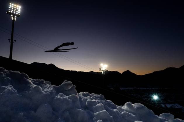 Bilder des Jahres 2024, Sport 12 Dezember LEYHE Stephan (Deutschland), GER, FIS Viessmsann Skisprung Weltcup, Vierschanzentournee Auftaktspringen Oberstdorf, Wettkampf Einzelspringen, Saison 2024 2025, 29.12.2024 GER, FIS Viessmsann Skisprung Weltcup, Vierschanzentournee Auftaktspringen Oberstdorf, Wettkampf Einzelspringen, Saison 2024 2025, 29.12.2024 Oberstdorf Copyright: xEibner-Pressefoto Memmlerx EP_MMR