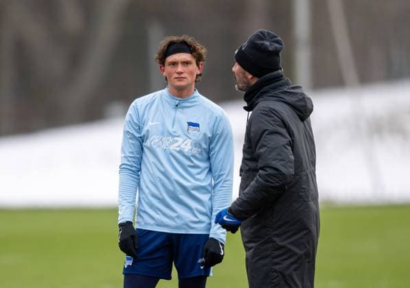 Sport Bilder des Tages Fussball, Herren, Saison 2024 25, 2. Bundesliga, Hertha BSC, Training, v.l. Fabian Reese (Hertha BSC), Trainer Cristian Fiel (Hertha BSC), 14.01. 2025, Copyright: xSebastianxRäppold MatthiasxKochx