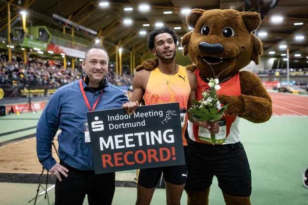 Bilder des Jahres 2025, Sport 01 Januar Sport Themen der Woche KW03 Sport Bilder des Tages Indoor Meeting Dortmund; Dortmund, 18.01.2025 Joshua Hartmann (ASV Köln) läuft 60m Meetingrekord; Indoor Meeting Dortmund im Rahmen der World Athletics Indoor Tour (Bronze) in der Helmut-Körnig-Halle in Dortmund (Deutschland) am 18.01.2025. Copyright: xBEAUTIFULxSPORTS AxelxKohringx