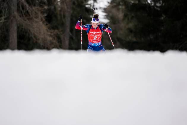 Bilder des Jahres 2025, Sport 02 Februar Sport Themen der Woche KW08 Sport Bilder des Tages 250222 Lou Jeanmonnot of France competes in women s 4 x 6 km relay during the IBU Biathlon World Championships on February 22, 2025 in Lenzerheide. Photo: Petter Arvidson BILDBYRAN kod PA PA0987 bbeng skidskytte biathlon skiskyting skidskytte-vm vm ibu world championships biathlon world championships stafett dam relay Copyright: PETTERxARVIDSON BB250222PA034