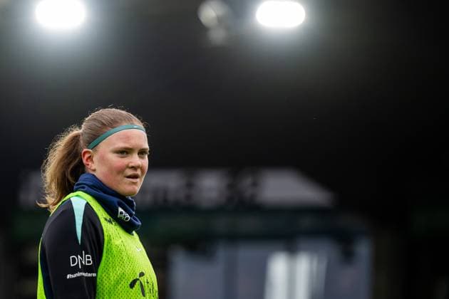 250224 Signe Gaupset of the Norwegian women s national football team during a training session on February 24, 2025 in Stavanger. Photo: Vegard Grott BILDBYRAN kod VG VG0717 bbeng fotboll football soccer fotball norge norway women dam nations league träning practice training trening Copyright: VEGARDxGRoTT BB250224VG017