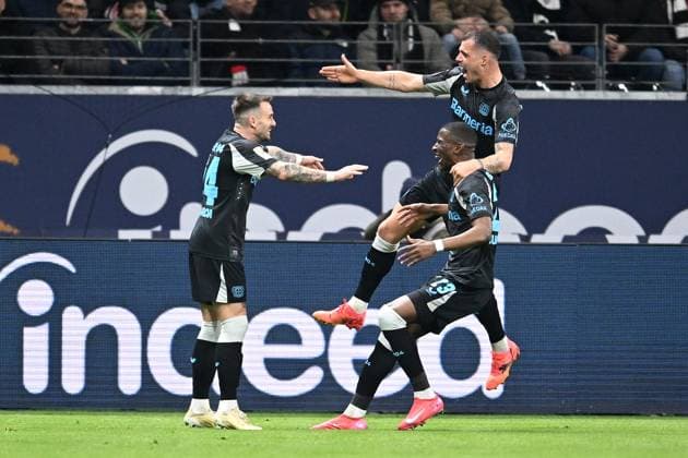 Bilder des Jahres 2025, Sport 03 März Sport Themen der Woche KW09 Fußball 1. Bundesliga 24. Spieltag Eintracht Frankfurt - Bayer 04 Leverkusen am 01.03.2025 im Deutsche Bank Park in Frankfurt Torjubel zum 0:2 durch Nordi Mukiele ( Leverkusen ) DFL regulations prohibit any use of photographs as image sequences and or quasi-video.