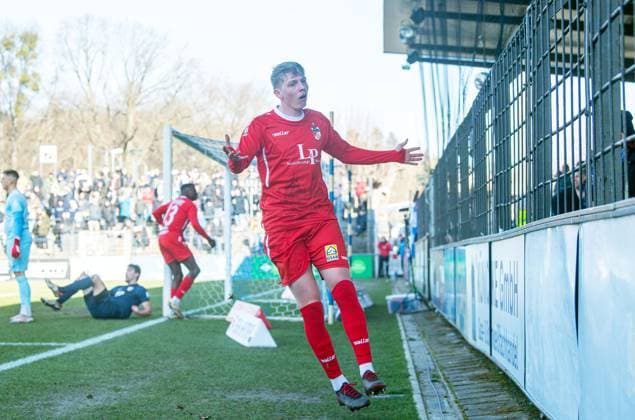 Fussball, Herren, Saison 2024 2025, Regionalliga Nordost (24. Spieltag), SV Babelsberg 03 - FC Rot-Weiß Erfurt, v.l. Marco Wolf (Rot-Weiß Erfurt), 02.03. 2025, Copyright: xSebastianxRäppold MatthiasxKochx