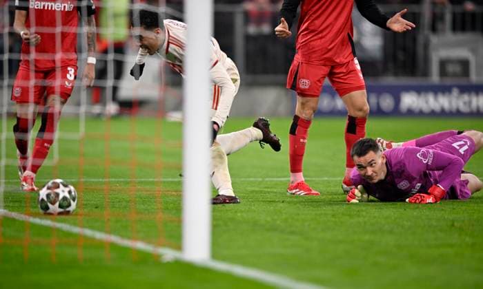 TOR zum 2:0 Jamal Musiala FC Bayern Muenchen FCB (42) gegen Torwart Matej Kovar Bayer 04 Leverkusen (17) FC Bayern Muenchen FCB vs Bayer 04 Leverkusen B04 Achtelfinale Hinspiel 05.03.2025 DFL REGULATIONS PROHIBIT ANY USE OF PHOTOGRAPHS AS IMAGE SEQUENCES AND OR QUASI-VIDEO FC Bayern Muenchen FCB vs Bayer 04 Leverkusen B04