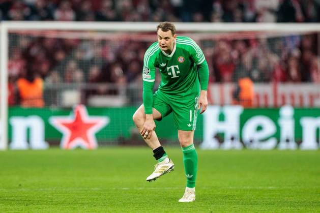 Bilder des Jahres 2025, Sport 03 März Sport Themen der Woche KW10 Sport Bilder des Tages UEFA Champions League, FC Bayern München - Bayer 04 Leverkusen; 05.03.2025 Manuel Neuer (FC Bayern München, 1) greift sich an die Wade UEFA Champions League Achtelfinale Hinspiel, FC Bayern München - Bayer 04 Leverkusen; München, Allianz Arena am 05.03.2025 Copyright: xBEAUTIFULxSPORTS Wunderlx