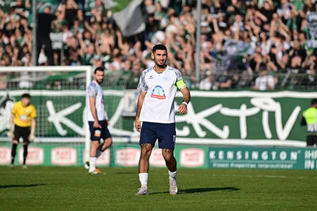 Fußball I Herren I Saison 2024-2025 I Regionalliga Nord I 25. Spieltag I VfB Lübeck - SSV Jeddeloh I 08.03.2025 Kasra Ghawilu (10, SSV Jeddeloh) Lübeck Stadion Lohmühle Schleswig-Holstein Deutschland Copyright: xLobeca FelixxSchlikisx