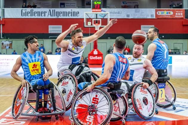 Bilder des Jahres 2025, Sport 03 März Sport Themen der Woche KW11 RECORD DATE NOT STATED RBBL; RSV Lahn-Dill - RSB Thuringia Bulls, 15.03.25 Matthias Güntner (RSV Lahn-Dill, 9), Jannik Blair (RSV Lahn-Dill, 6), Driss Saaid (RSB Thuringia Bulls, 13), Jordi Ruiz (RSB Thuringia Bulls, 11), Vahid Ghol Amazad (RSB Thuringia Bulls, 7) RBBL; RSV Lahn-Dill - RSB Thuringia Bulls: Gießen, 15.03.25 Copyright: xBEAUTIFULxSPORTS Roeczeyx