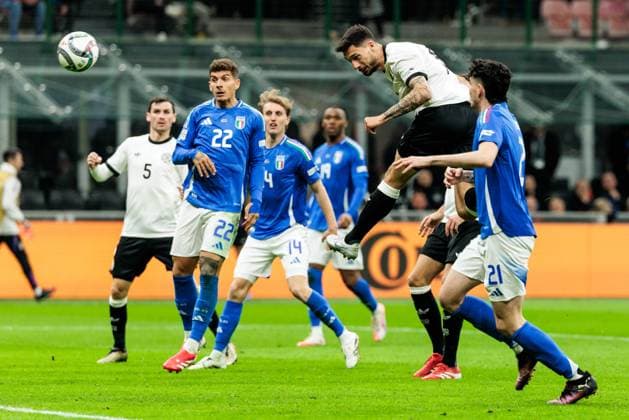 Bilder des Jahres 2025, Sport 03 März Sport Themen der Woche KW12 Sport Bilder des Tages UEFA Nations League: Italien - Deutschland; 20.03.2025 Tim Kleindienst (Deutschland, 9) köpft zum 1:1 UEFA Nations League: Italien - Deutschland; Mailand, Stadio San Siro, 20.03.2025 Copyright: xBEAUTIFULxSPORTS Wunderlx