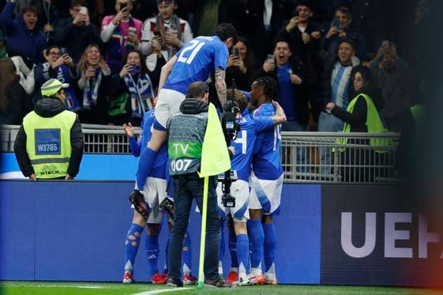 im Bild v.l.: Tor, Treffer, Jubel, Torjubel, Freude, Begeisterung, feiert, nach 1:0, 20.03.2025, Fussball, UEFA Nations League, Viertelfinale, Italien - Deutschland, ITA, Mailand, Stadio San Siro, Copyright: HMBxMedia xHeikoxBecker
