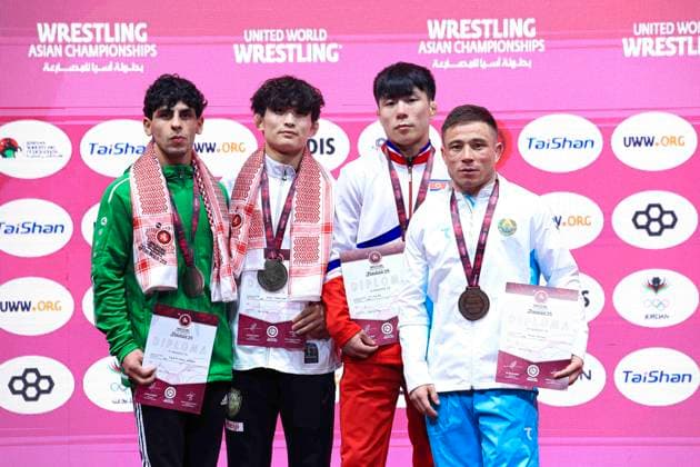 Wrestling Asian Championships 2025 Podium 55kg GR - Gold: Kohei Yamagiwa (JPN), Silver: Sajjad Ali Mukasr Albidhan (IRQ), Bronze: Yu Chol Ro (PRK), Ikhtiyor Botirov (UZB)