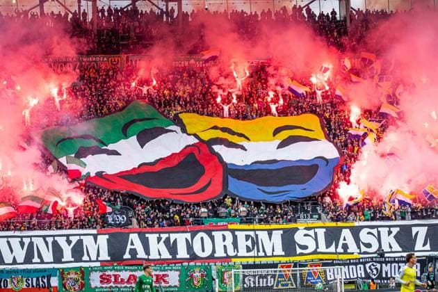 05.04.2025 WROCLAW, TARCZYNSKI ARENA, PILKA NOZNA (FOOTBALL), PKO BANK POLSKI EKSTRAKLASA ( PKO EKSTRAKLASA POLISH LEAGUE ), SEZON 2024 2025 MECZ WKS SLASK WROCLAW - MOTOR LUBLIN NZ kibice slaska race oprawa FOTO LUKASZ SKWIOT CYFRASPORT NEWSPIX.PL --- Newspix.pl POLAND OUT!  20250405CSLS025