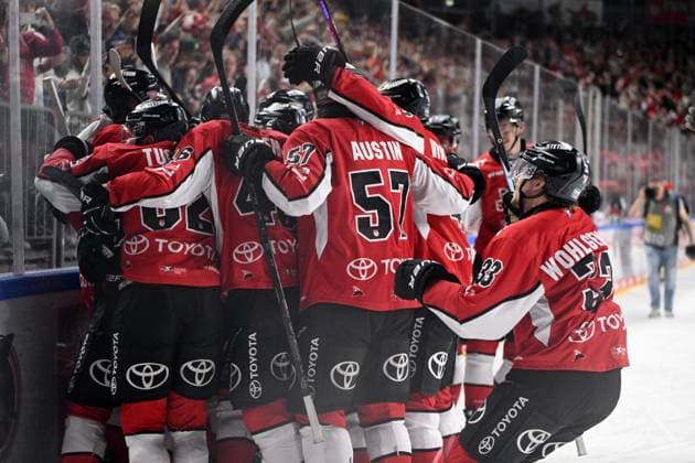 Bilder des Jahres 2025, Sport 04 April Sport Bilder des Tages Köln, DEL, Saison 2024 2025, Playoffs Halbfinale , Kölner Haie vs ERC Ingolstadt , 14.04.2025. Lanxessarena Köln, Kölner Haie jubeln