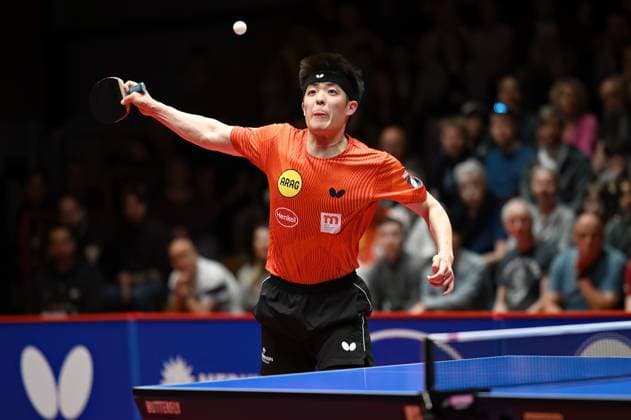 Bilder des Jahres 2025, Sport 04 April Sport Themen der Woche KW17 Sport Bilder des Tages TTBL 2. Halbfinale Borussia Düsseldorf - TSV Bad Königshofen am 27.04.2025 im ARAG CenterCourt in Düsseldorf Dang Qiu ( Düsseldorf )