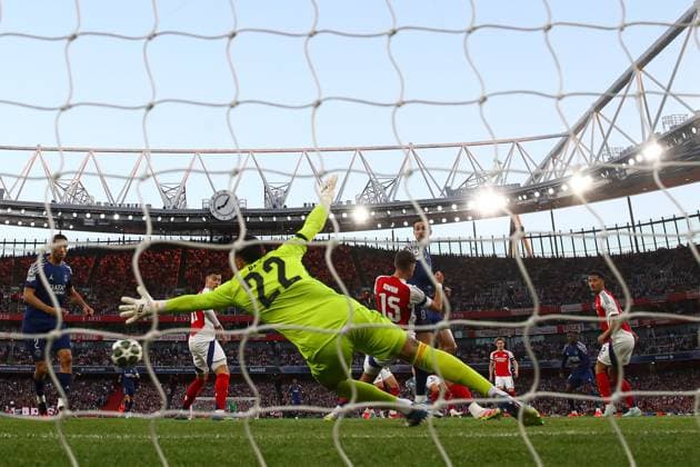 Sport Bilder des Tages Ousmane Dembà là of PSG scores the opening goal Arsenal v Paris Saint-Germain, UEFA Champions League, Semi Final, First Leg, Football, Emirates Stadium, London, UK - 29 Apr 2025 EDITORIAL USE ONLY No use with unauthorised audio, video, data, fixture lists, club league logos or live services. Online in-match use limited to 120 images, no video emulation. No use in betting, games or single club league player publications. Copyright: xKieranxMcManus Shutterstockx 15275544cb