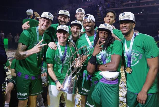 Bilder des Jahres 2025, Sport 05 Mai Sport Themen der Woche KW19 Sport Bilder des Tages Unicaja Malaga gewinnt das Finale vs. Galatasaray Istanbul und verteidigt den Titel Basketball Champions League BCL Final Four in Athen- Finale