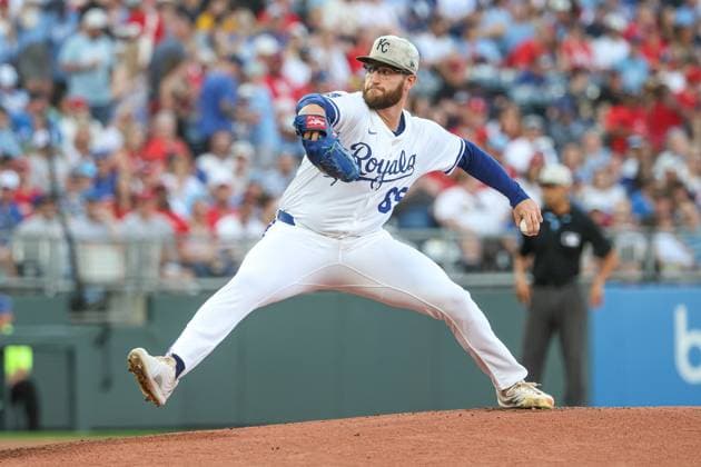 May 17, 2025: Kansas City Royals starting pitcher Noah Cameron (65) pitches against the St. Louis Cardinals during the first inning at Kauffman Stadium in Kansas City, MO. CSM Kansas City United States of America - ZUMAc04_ 20250517_zma_c04_265 Copyright: xDavidxSmithx