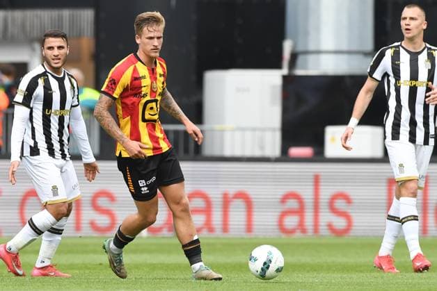 Mechelen s Fredrik Hammar pictured in action during a soccer match between KV Mechelen and Sporting Charleroi, Sunday 18 May 2025 in Mechelen, on day 9 (out of 10) of the Europe Play-offs of the 2024-2025 Jupiler Pro League first division of the Belgian championship. JILLxDELSAUX  x124128777x