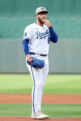 May 17, 2025: Kansas City Royals starting pitcher Noah Cameron (65) warms up before the first inning against the St. Louis Cardinals at Kauffman Stadium in Kansas City, MO. CSM Kansas City United States of America - ZUMAc04_ 20250517_zma_c04_409 Copyright: xDavidxSmithx