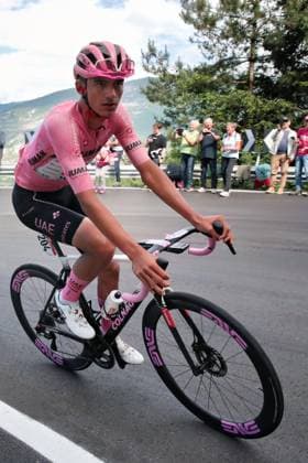 Giro d Italia 2025 UCI Cycling race - Stage 16 Pierre Teyssot MAXPPP ; 16th stage of the 108th Giro d Italia cycling race of 203kms from Piazzola sul Brenta to San Valentino on May 27, 2025. UAE Team Emirates XRG s Mexican rider Isaac Del Toro rides in the last kilometre in the ascent of San Valentino Pierre Teyssot Maxppp Mori Trentino Italy  Copyright: xMAXPPPxPierrexTeyssotx TPX29373R TPX29373R