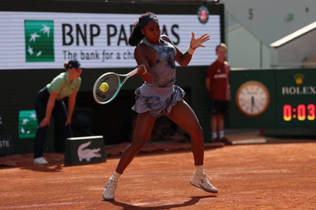 ROLAND GARROS 2025 Thierry Larret MAXPPP - PARIS (75) 31 05 2025 Thierry Larret Maxppp. Tennis. Roland Garros 2025. Internationaux de France de tennis. Stade Roland Garros, Paris (75). Le 31 mai 2025. Court Philippe Chatrier : Marie BOUZKOVA (CZE) vs Coco GAUFF (USA) PARIS (75) STADE ROLAND GARROS PARIS ILE DE FRANCE FRANCE  Copyright: xMAXPPPxThierryxLarretx TLR202505317905 TLR202505317905