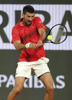 Tennis: French Open Novak Djokovic of Serbia plays against Alexander Zverev of Germany in the men s singles quarterfinals at the French Open tennis tournament in Paris on June 4, 2025.  A14AA0004625826P