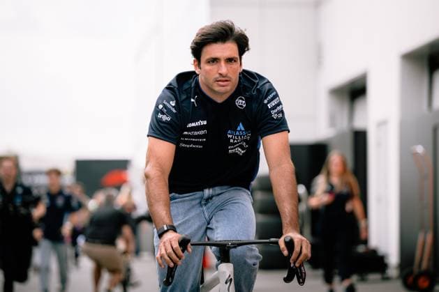 F1 - CANADIAN GRAND PRIX 2025 SAINZ Carlos (spa), Williams Racing FW47, portrait during the Formula 1 Pirelli Grand Prix du Canada 2025, 10th round of the 2025 FIA Formula One World Championship, WM, Weltmeisterschaft from June 14 to 16, 2025 on the Circuit Gilles Villeneuve, in MontrÃ al, Canada - MontrÃ alCanada  Copyright: xALBERTOxVIMERCATIx