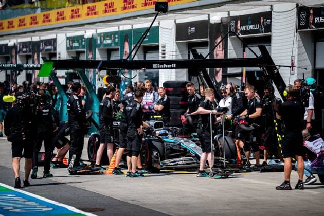 F1 - CANADIAN GRAND PRIX 2025 12 KIMI ANTONELLI Andrea (ita), Mercedes AMG F1 Team W16, action during the Formula 1 Pirelli Grand Prix du Canada 2025, 10th round of the 2025 FIA Formula One World Championship, WM, Weltmeisterschaft from June 14 to 16, 2025 on the Circuit Gilles Villeneuve, in MontrÃ al, Canada - MontrÃ alCanada  Copyright: xALBERTOxVIMERCATIx